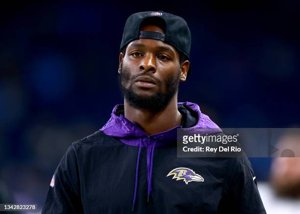 Le'Veon Bell of the Baltimore Ravens on the field during warm up before the game against Detroit Lions at Ford Field on September 26, 2021 in...