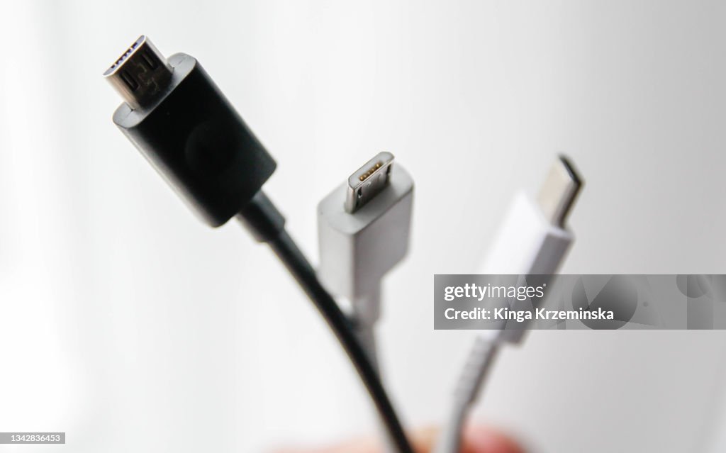 Charger ends