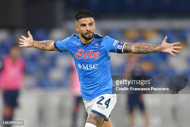 Lorenzo Insigne of SSC Napoli celebrates after scoring the 2-0 goal during the Serie A match between SSC Napoli and Cagliari Calcio at Stadio Diego...