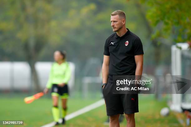 Head Coach Ignazio Abate looks on during the match between AC Milan u16 and Vicenza u16 at Campo Sportivo Vismara on September 26, 2021 in Milan,...