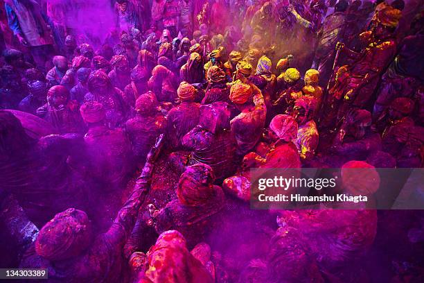 festival of colors - holi phagwa stockfoto's en -beelden