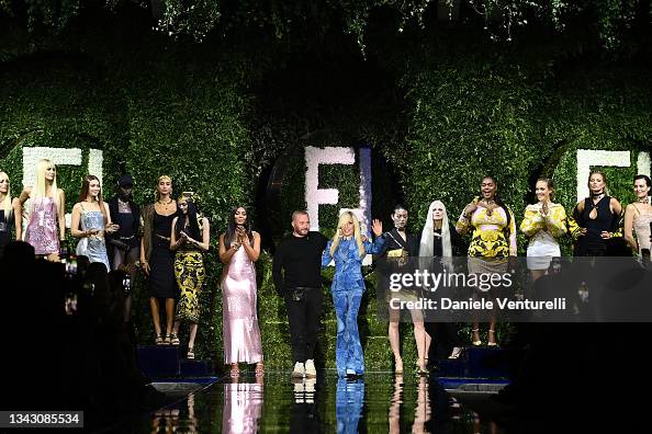 Versace Special Event - Runway - Milan Fashion Week - Spring / Summer 2022 Versace Special Event - Runway - Milan Fashion Week - Spring / Summer 2022