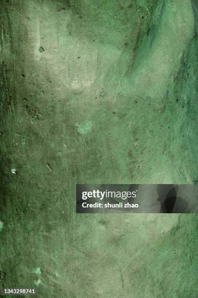 green patina (verdigris) on weathered copper sheet metal - pátina fotografías e imágenes de stock