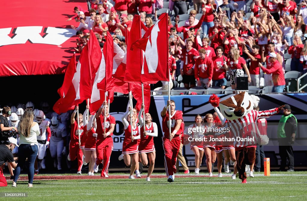 Wisconsin v Notre Dame