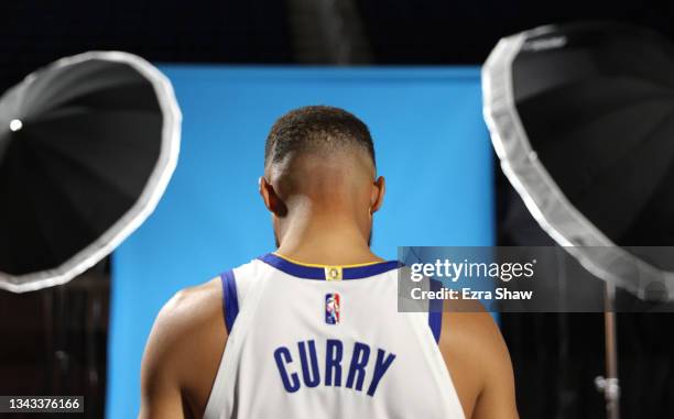 1,003 Stephen Curry Back Stock Photos, High-Res Pictures, and Images -  Getty Images