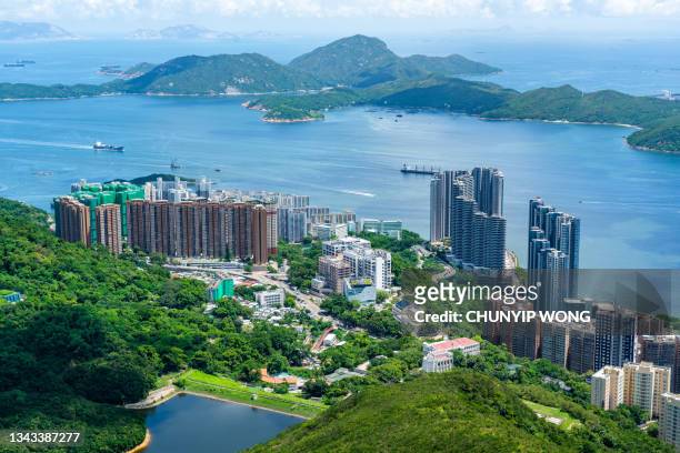 view of mount high west in hong kong - zuid china stockfoto's en -beelden