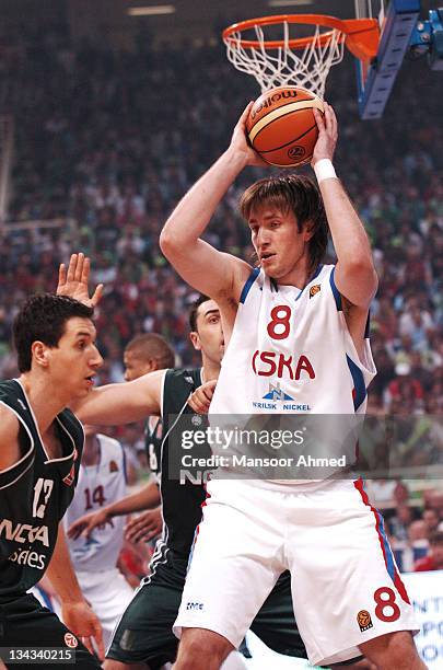 Matjaz Smodis of CSKA Moscow is trapped by the Panathinaikos defence during the Euroleague Final Four Championship game on May 6, 2007 at the OAKA...