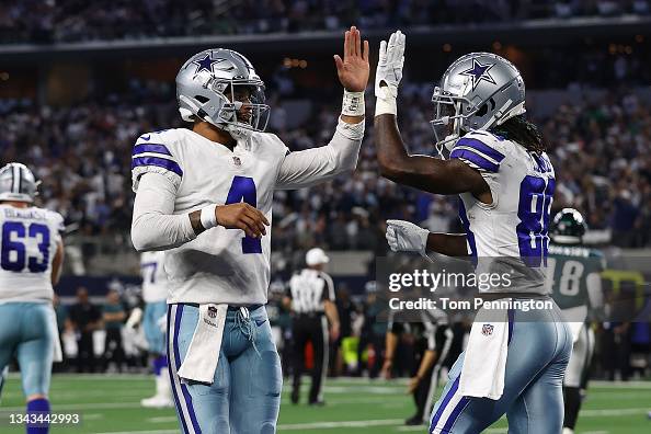 Philadelphia Eagles v Dallas Cowboys Philadelphia Eagles v Dallas Cowboys