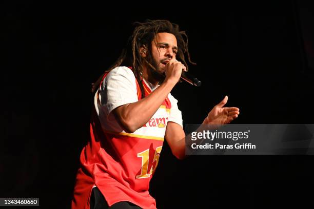 Rapper J. Cole performs onstage during his "The Off-Season" tour at State Farm Arena on September 27, 2021 in Atlanta, Georgia.