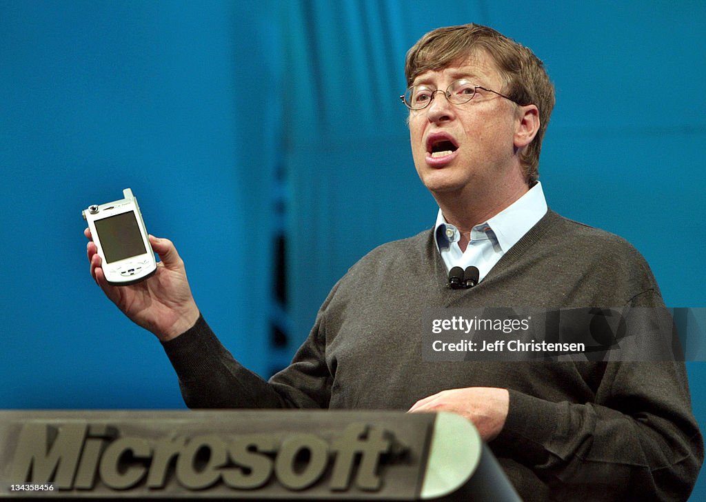 Bill Gates Shows New Windows Powered Pocket PC Phone