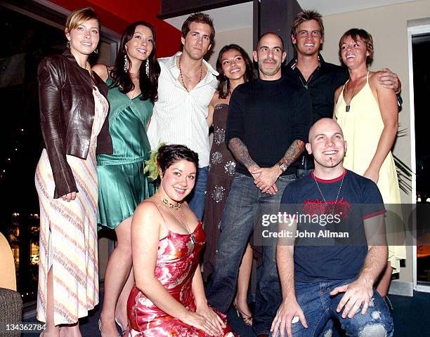 Jessica Biel, Ryan Reynolds and David Goyer with "Australian Idol" contestants