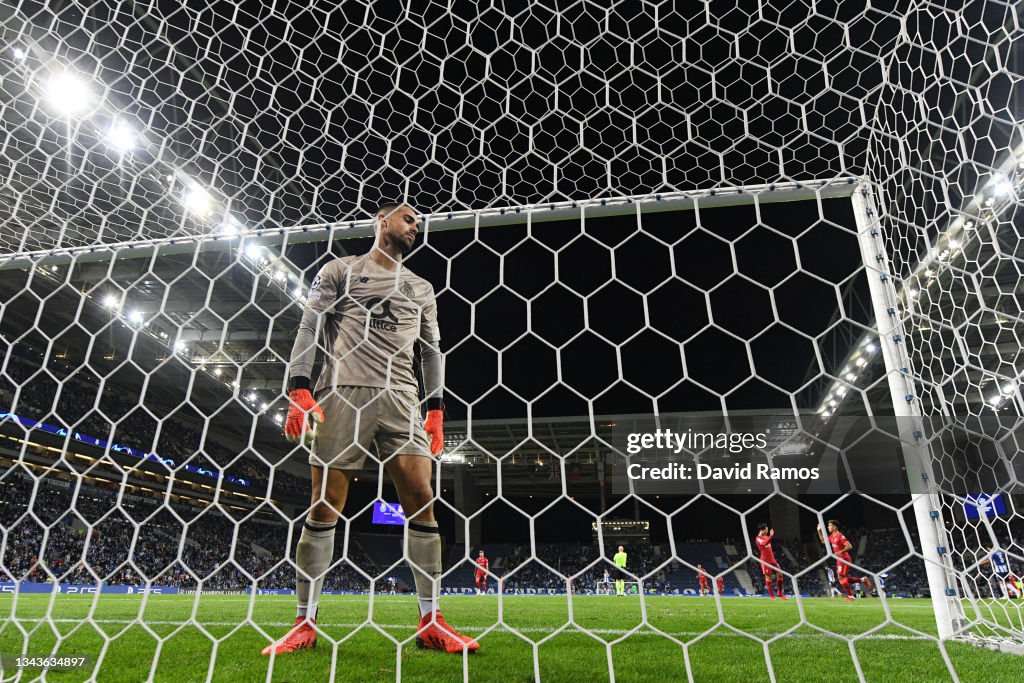 FC Porto v Liverpool FC: Group B - UEFA Champions League