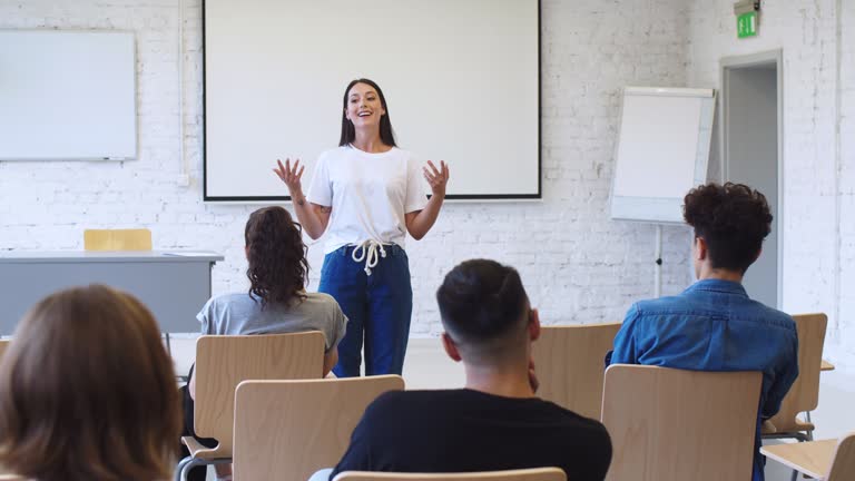 College Student Giving Presentation Videos and HD Footage - Getty Images