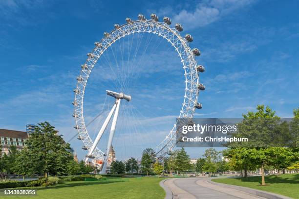 london eye, london, england, uk - millennium wheel stockfoto's en -beelden