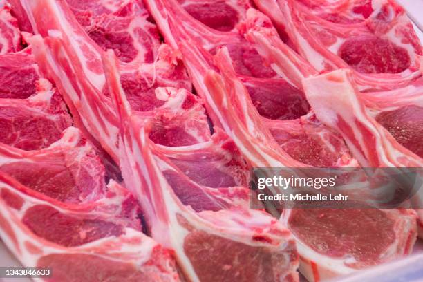 close-up of fresh food at city market 58 - chuleta fotografías e imágenes de stock