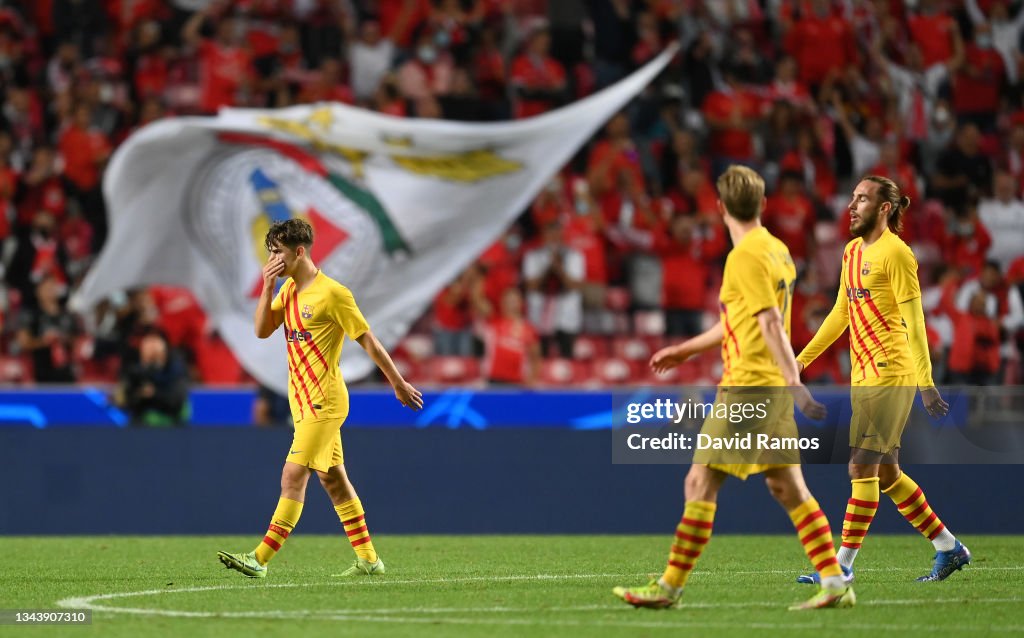 SL Benfica v FC Barcelona: Group E - UEFA Champions League