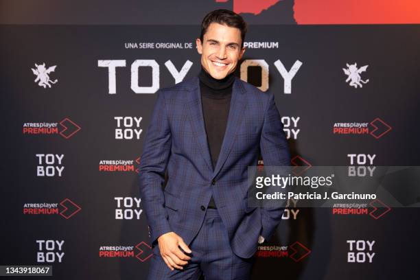 Alex Gonzalez attends "Toy Boy" premiere by Atresmedia during Iberseries Festival 2021 at capitol Cinema on September 29, 2021 in Madrid, Spain.