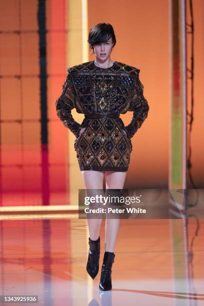 Edie Campbell walks the runway during the Balmain Festival V02 Womenswear Spring/Summer 2022 show as part of Paris Fashion Week at La Seine Musicale...
