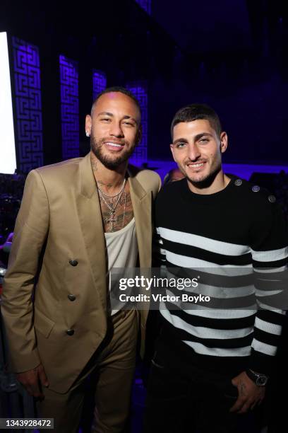 Neymar and Marco Verratti attend the Balmain Festival V02 Womenswear Spring/Summer 2022 show as part of Paris Fashion Week on September 29, 2021 in...