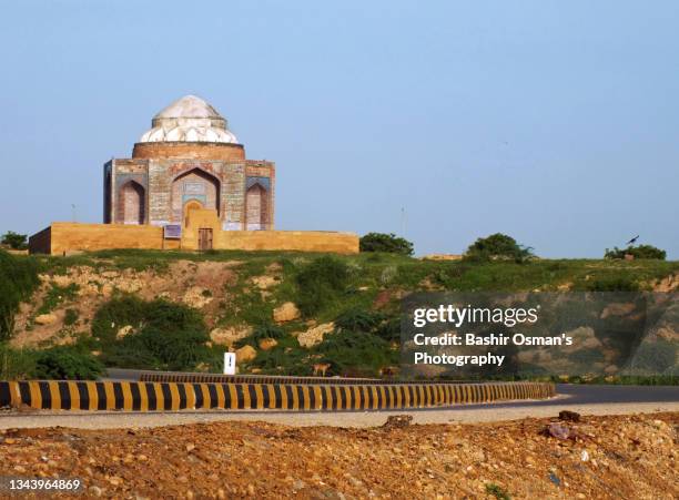 makli -the largest necropolis of the world - pakistan monument 個照片及圖片檔