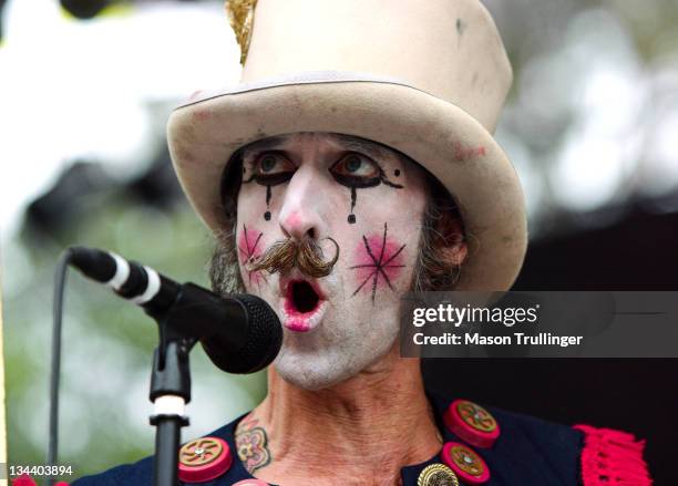 Kjee Kjee Photos and Premium High Res Pictures - Getty Images