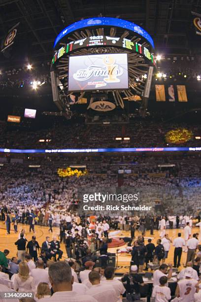 Atmosphere Pre Game during Celebrity Sightings at the 2006 NBA Finals - Dallas Mavericks vs. Miami Heat at NBA Finals 2006 Dallas Mavericks vs. Miami...