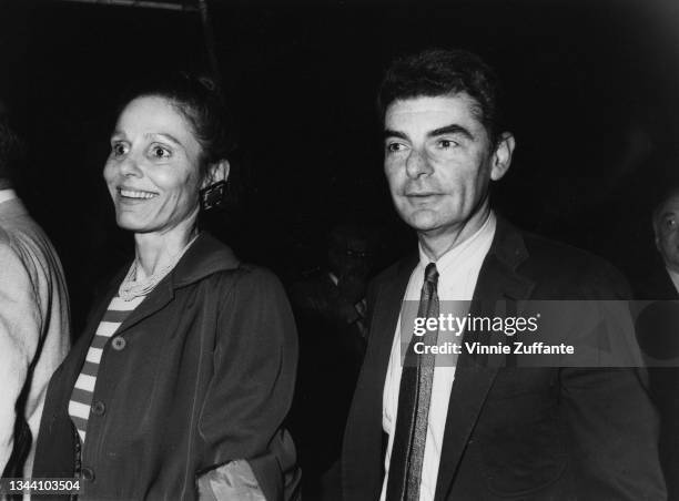 American actress Paula Prentiss and her husband, American actor and film director Richard Benjamin attend a celebrity fashion show in Los Angeles,...