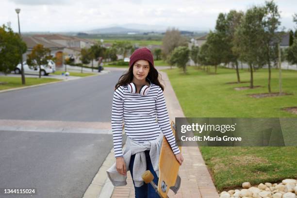 fierce skater girl - route 13 stock pictures, royalty-free photos & images