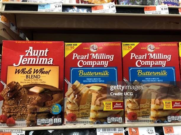 Aunt Jemima logo updated to Pearl Milling Company, Quaker Oats stated old logo was based on a racial stereotype.