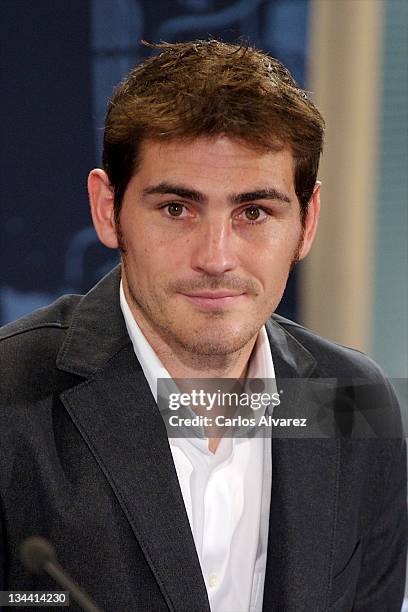 Real Madrid goalkeeper Iker Casillas attends the presentation of his biography "La Humildad del Campeon" at the Santiago Bernabeu stadium on December...