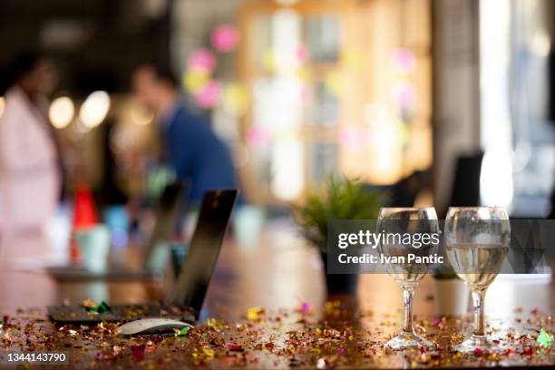 business office party and celebrations - clean up after party stock pictures, royalty-free photos & images