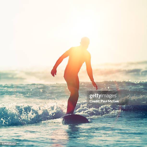 surfing sunflare - polzeath bildbanksfoton och bilder