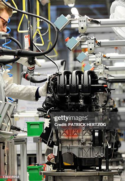 Psa Eb Engine 89 Trémery Stock Photos, High-Res Pictures, and Images - Getty Images