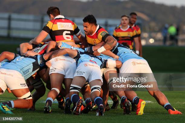 Liam Messam of Waikato drives the scrum during the round five Bunnings NPC match between Waikato and Northland at Semenoff Stadium, on October 01 in...