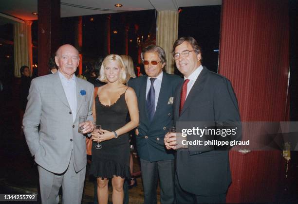 From left to right : Eddie Barclay with his new conquest, CEO of Salvador Perfumes : Jean-Pierre Grivory and John Casablancas.