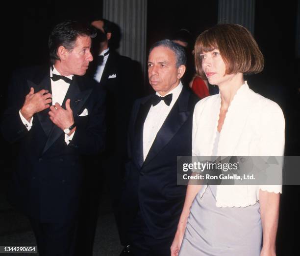 From left, American fashion designer Calvin Klein, publisher SI Newhouse Jr , and British-American editor & journalist Anna Wintour attend the 'Diana...