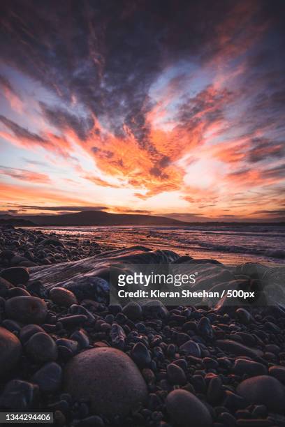 scenic view of sea against sky during sunset,sligo,ireland - cielo variabile foto e immagini stock