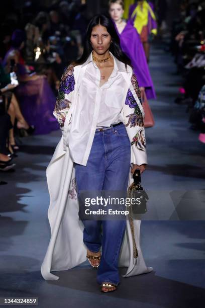 Model walks the runway during the Valentino fashion show during Paris Women's Fashion Week Spring/Summer 2022 on October 1, 2021 in Paris, France.