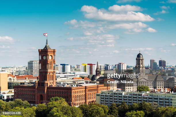 the view over berlin - krakow poland stockfoto's en -beelden