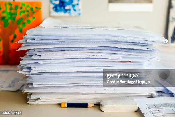 Mix Paper Stack Messy Stack Of Paper Photos and Premium High Res Pictures - Getty Images