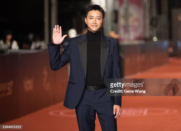 Hung Chieh Chiang arrives at the 56th Television Golden Bell Awards at National Sun Yat-Sen Memorial Hall on October 02, 2021 in Taipei, Taiwan.