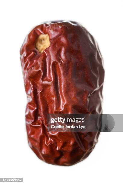 dried red date - azufaifo fotografías e imágenes de stock