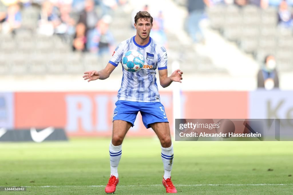 Hertha BSC v Sport-Club Freiburg - Bundesliga