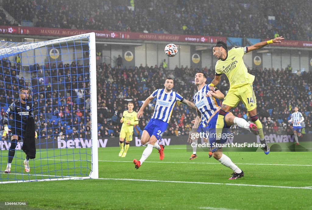 Brighton & Hove Albion v Arsenal - Premier League