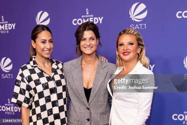 Melissa Khalaj, Marlene Lufen and Evelyn Burdecki attend the 25th annual German Comedy Awards on October 01, 2021 in Cologne, Germany.