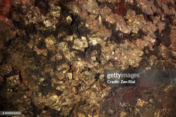 pyrite or fool's gold or iron pyrite - sharp rock formation stock pictures, royalty-free photos & images