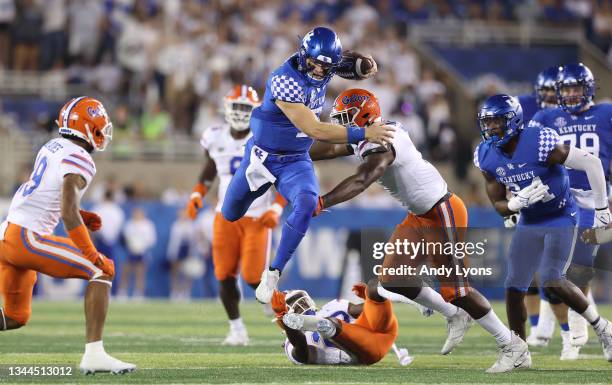 Will Levis of the Kentucky Wildcats runs with the ball against the Florida Gators at Kroger Field on October 02, 2021 in Lexington, Kentucky.