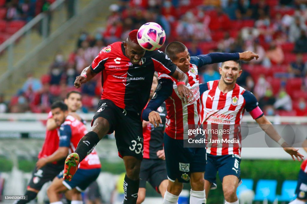 Chivas v Atlas - Torneo Apertura 2021 Liga MX