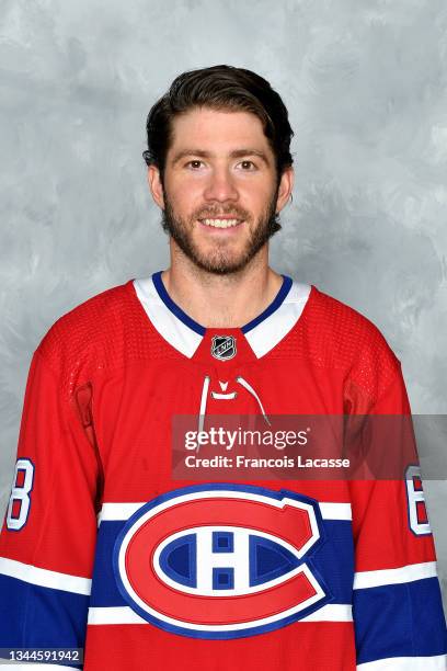 Mike Hoffman of the Montreal Canadiens poses for his official headshot for the 2021-2022 season on September 22, 2021 at the Bell Sports Complex in...