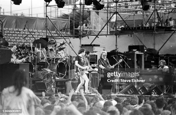 Musician Bob Dylan performs with The Grateful Dead on July 1, 1987 in Foxborough, Massachusetts